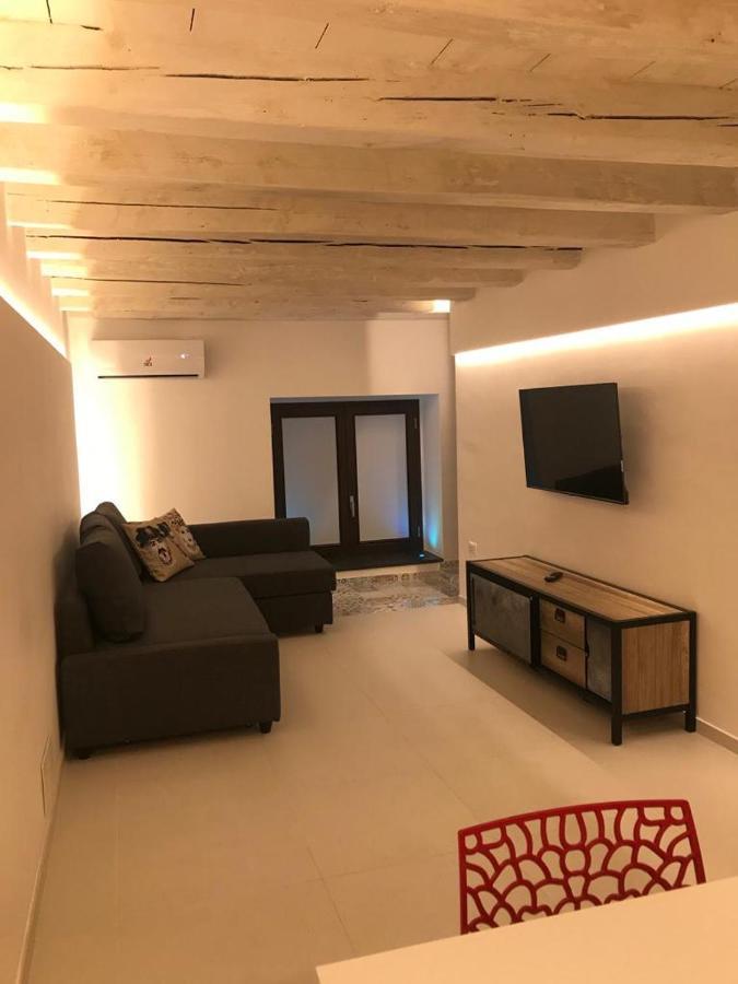 Il Vicoletto Luxury Apartments Augusta Ngoại thất bức ảnh